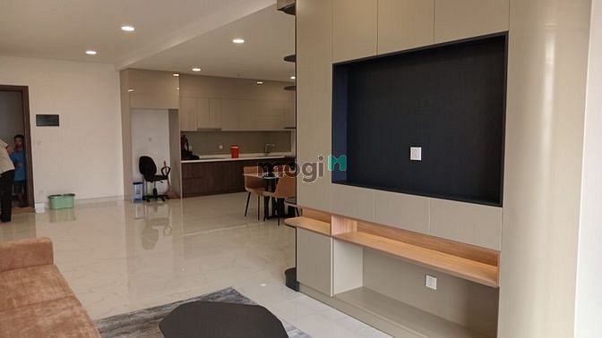 Hình ảnh Cho thuê 2PN Diamond Brilliant 96m2 full nội thất dính tường hướng mát