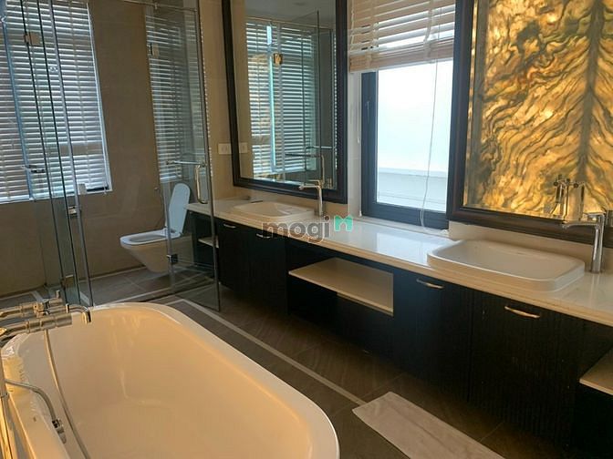 Hình ảnh Cho thuê biệt thự Vinhomes Bason số 2 Tôn Đức Thắng, P.Bến Nghé Q1
