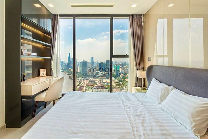 Hình ảnh C H Vinhomes Ba Son 3PN vòng cung   view Bitexco 2800$
