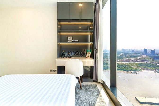 Hình ảnh C H Vinhomes Ba Son 3PN vòng cung   view Bitexco 2800$