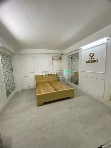Hình ảnh Cho thuê nhà đường Lê Thị Riêng,  P Bến Thành, Quận 1