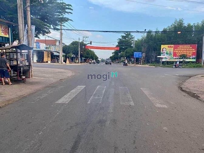 Hình ảnh CẮT LỖ 50% mảnh đất Thổ Cư ngay QL13, sát chợ DT 3440m2 chỉ 290TR