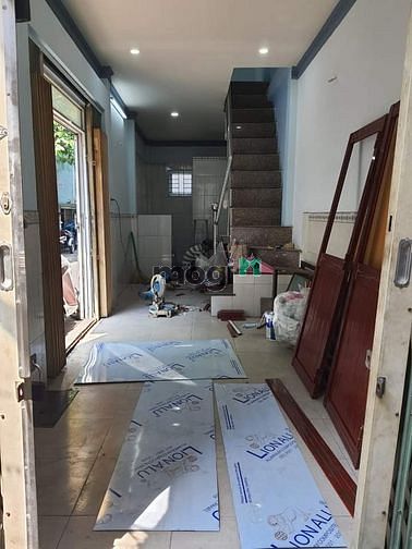 Hình ảnh Cho thuê căn góc thoáng mát, hẻm xe hơi, 2PN, 3WC sát Quận 1
