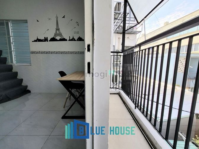 Hình ảnh Căn Hộ Full Nội Thất Ban Công Cửa Sổ Etown Cộng Hòa