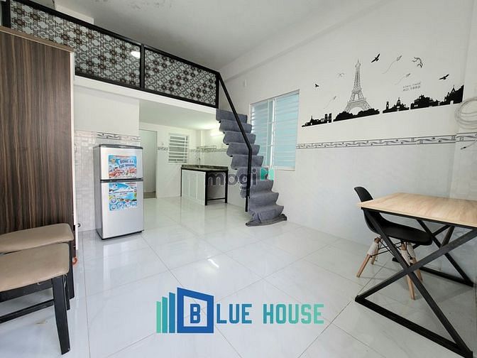 Hình ảnh Căn Hộ Full Nội Thất Ban Công Cửa Sổ Etown Cộng Hòa