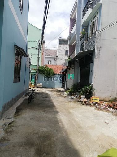 Hình ảnh Bán đất đường 11 ngay sau trường Hoa Lư Tăng Nhơn Phú B Quận 9