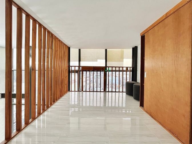 Hình ảnh Sale Sốc Duplex Gỗ Gác 1m8 View Kính