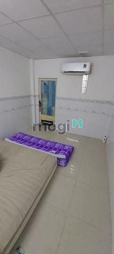 Hình ảnh Bán nhà 67m2 hẻm 1283 Huỳnh Tấn Phát SHR