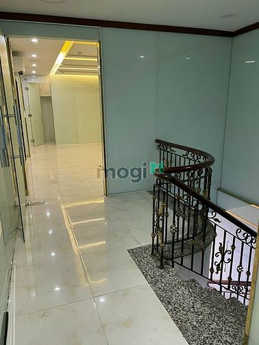 Hình ảnh Cho thuê nhà Mặt Tiền 34E Phan Đăng Lưu, Bình Thạnh - 8 phòng