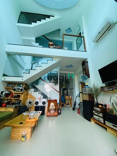 Hình ảnh Bìh tân - sát aeon - 43m2 - chỉ 4.9 tỷ - 5 tầng - sổ vuông vức