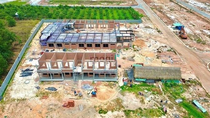 Hình ảnh Bán gấp lô đất mặt tiền DT741 ngã ba Cổng Xanh, sổ hồng riêng
