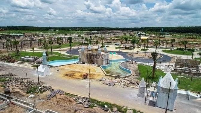 Hình ảnh Bán gấp lô đất mặt tiền DT741 ngã ba Cổng Xanh, sổ hồng riêng