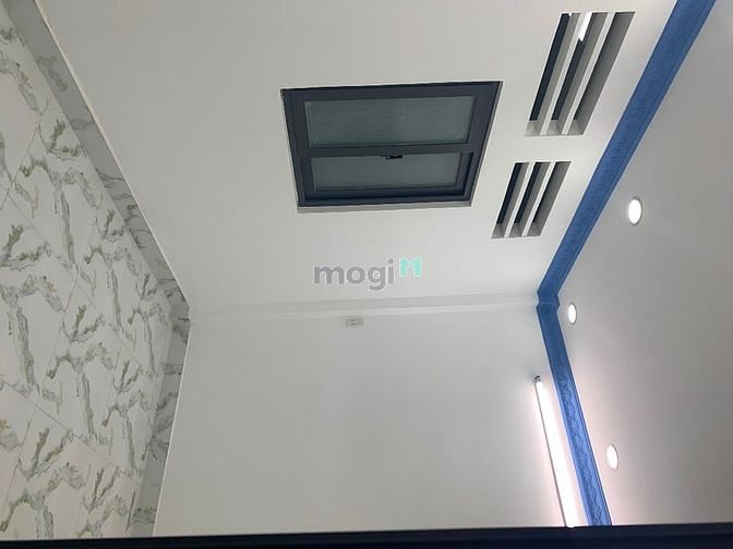 Hình ảnh Bán nhà quận 4 gần Cầu Calmette