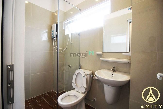 Hình ảnh Trống sẵn studio cửa sổ full nội thất Nguyễn Khoái Quận 4