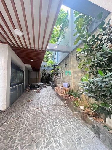 Hình ảnh Cho Thuê Biệt Thự Để Ở hoặc Văn Phòng Công Ty - Yên Thế (Tân Bình)