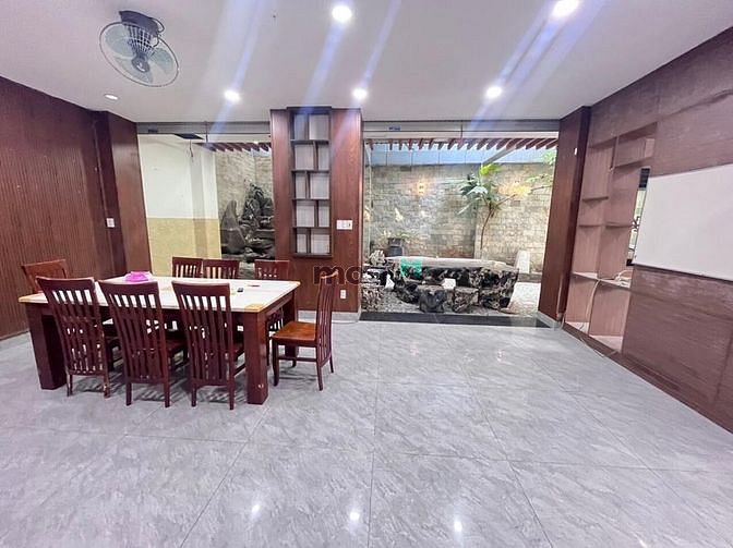 Hình ảnh Cho Thuê Biệt Thự Để Ở hoặc Văn Phòng Công Ty - Yên Thế (Tân Bình)