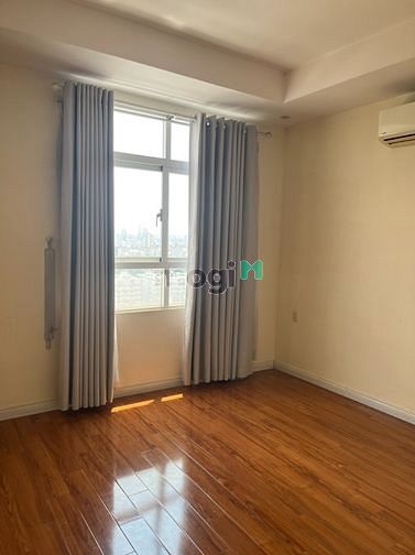 Hình ảnh Cho thuê Cộng Hòa Plaza 2 Phòng ngủ, Nội thất cơ bản, Giá 11Tr/ tháng
