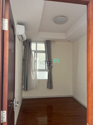 Hình ảnh Cho thuê Cộng Hòa Plaza 2 Phòng ngủ, Nội thất cơ bản, Giá 11Tr/ tháng