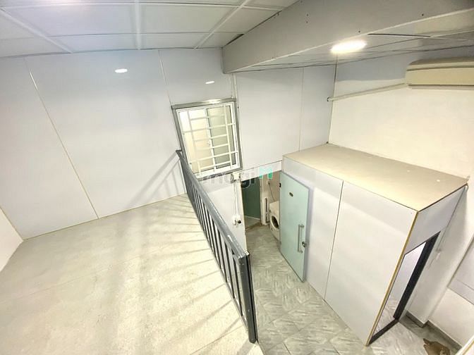 Hình ảnh Phòng Gác Cao 35m2 - Máy Lạnh - Sạch Sẽ An Ninh