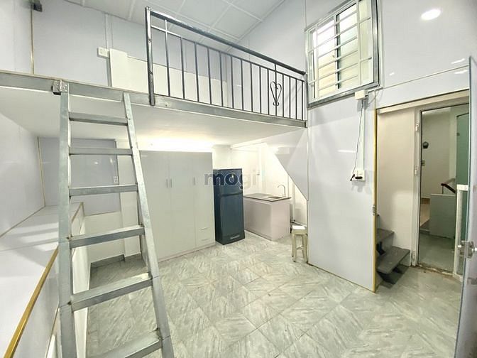 Hình ảnh Phòng Gác Cao 35m2 - Máy Lạnh - Sạch Sẽ An Ninh