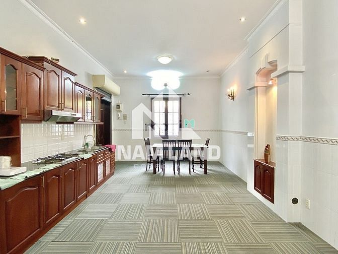 Hình ảnh Cho Thuê Nhà 15 x 15m Gara 2 Lầu 4 Phòng Đường 30 Bình An