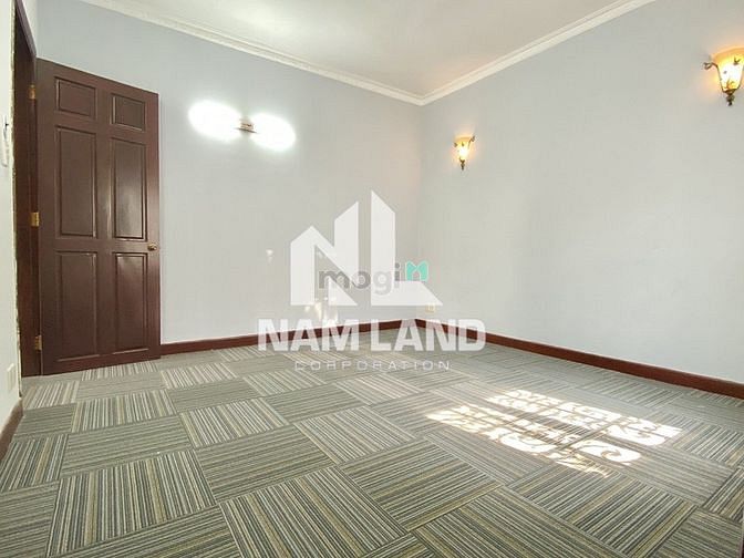 Hình ảnh Cho Thuê Nhà 15 x 15m Gara 2 Lầu 4 Phòng Đường 30 Bình An