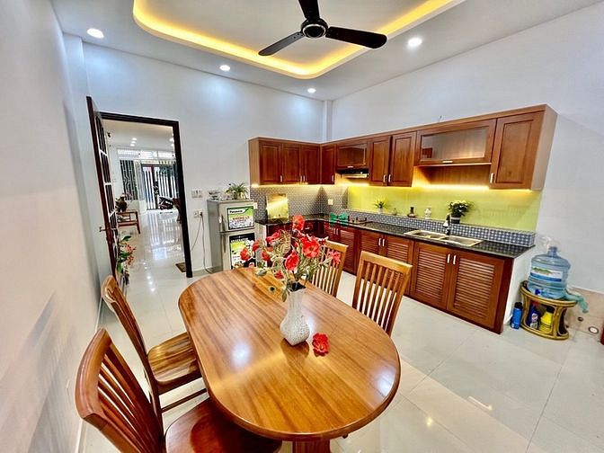 Hình ảnh Cho thuê nhà siêu đẹp số 340/10A Hoàng Văn Thụ, phường 4, Tân Bình