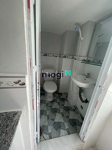 Hình ảnh Phòng Trọ Có Gác Có Máy Lạnh Ở Hoàng Hoa Thám Tân Bình