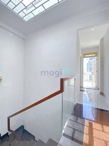 Hình ảnh Bán nhà đường Phạm Văn Hai phường 5 Tân Bình