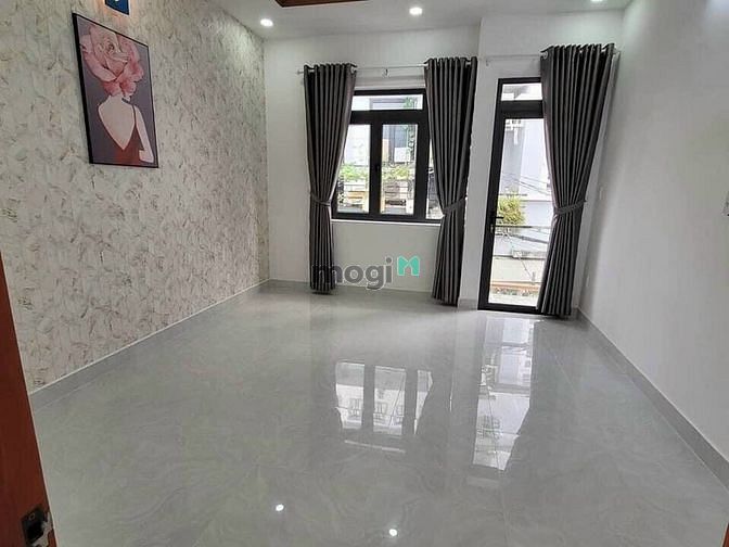 Hình ảnh Cho thuê nhà đẹp hẻm xe tải Phan Huy Ích P.15 Tân Bình 3 lầu