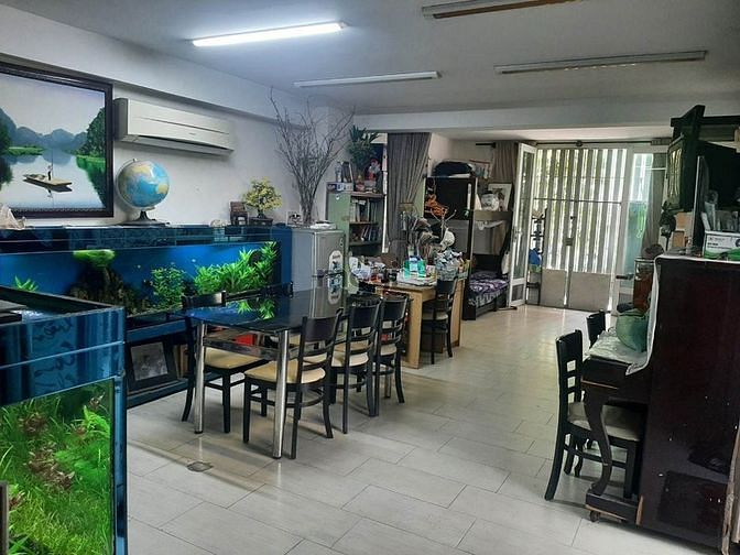 Hình ảnh Căn góc 3 mặt thoáng sát Chợ Phạm Văn Hai Tân Bình, 4 tầng, 76m2, 5PN.