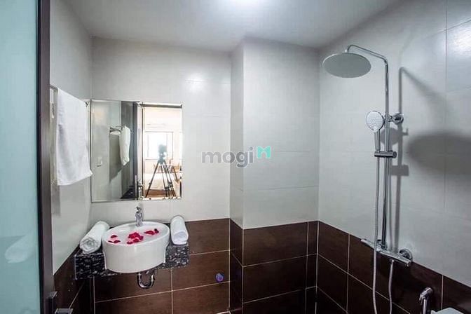 Hình ảnh Cho thuê nhà mặt phố đỗ quang 72m2x6T
