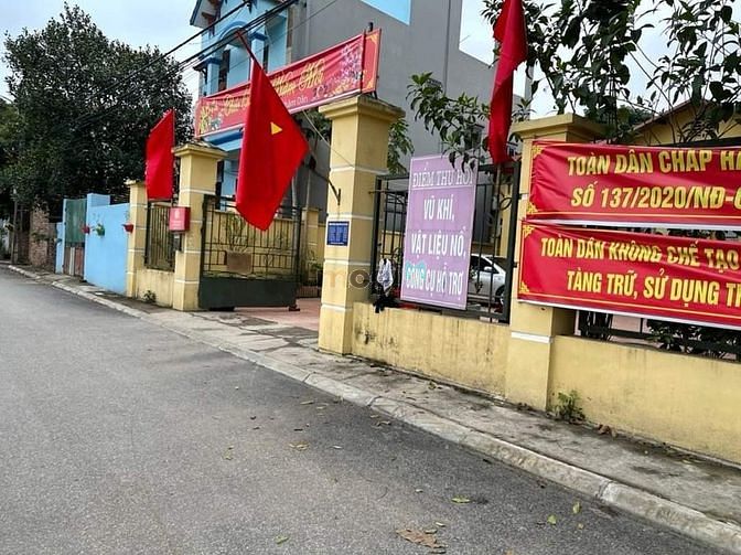 Hình ảnh Bán đất trung tâm thôn Gia Lâm xã Lệ Chi , ô tô đỗ cửa
