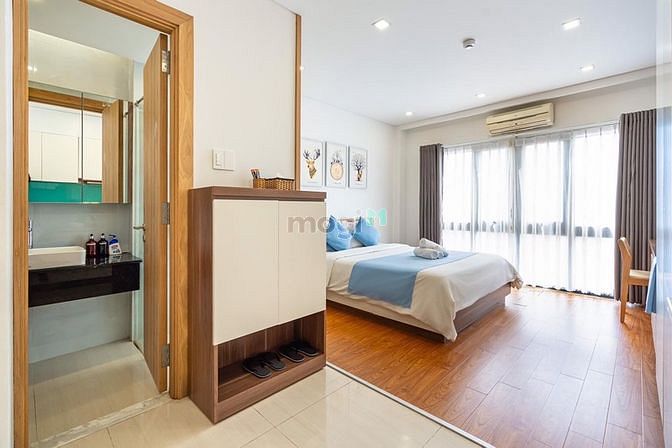 Hình ảnh Căn Hộ Studio Ban Công 35m2 , Thang Máy , Ngay Trần Hưng Đạo Quận 1
