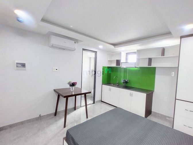 Hình ảnh cho thuê CĂN hộ nội thất mới y hình , Cửa sổ thoáng Mát