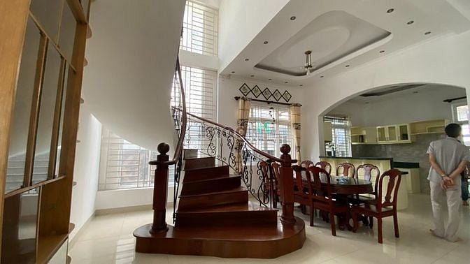 Hình ảnh Cho thuê biệt thự siêu đẹp đường Đặng Thùy Trâm