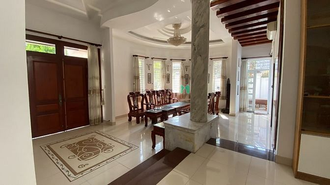 Hình ảnh Cho thuê biệt thự siêu đẹp đường Đặng Thùy Trâm