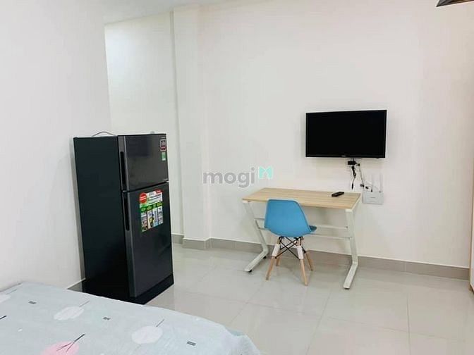 Hình ảnh Mb6623 nạp rút nhanh chóng Full Nt thang máy nằm gần phố ẩm thực Phan Xích Long