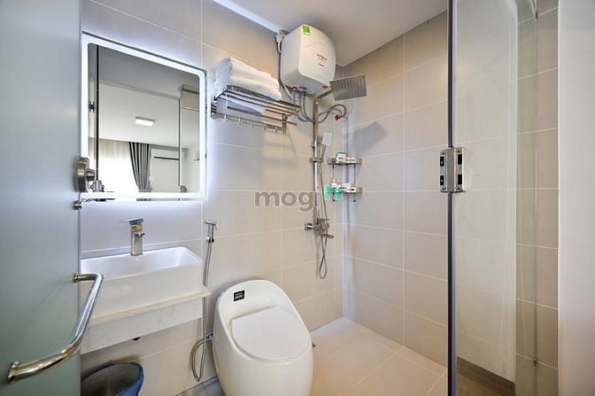 Hình ảnh Căn Hộ Studio Ban Công 40m2 , Full nội Thất , Ngay Ngã Sáu Phù Đổng