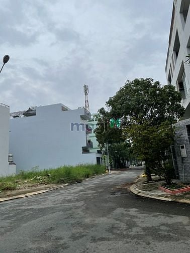 Hình ảnh Cho thuê đất lô góc 2 mặt tền Đặng Thùy Trâm 8mx22m, gần ĐH Văn Lang