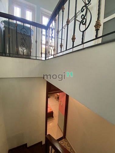 Hình ảnh CHO THUÊ Nhà 3 Tầng, Đặng Thùy Trâm, ngay cổng ĐH Văn Lang CS3
