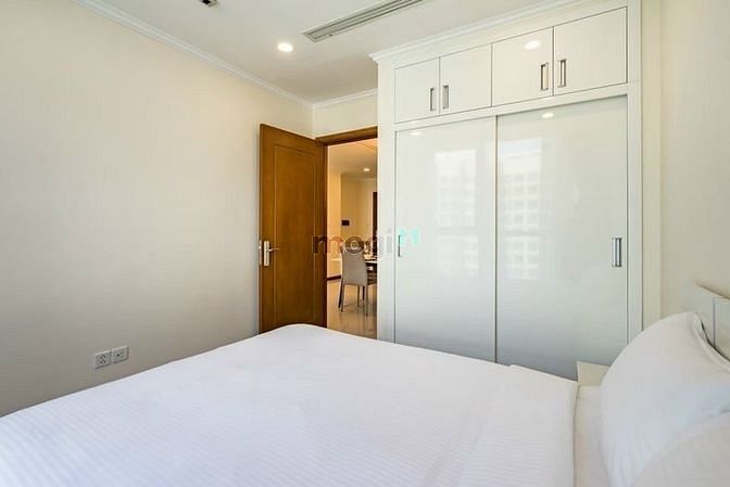 Hình ảnh BÁN GẤP Vinhome Central Park Binh Thạnh 82m2, 1 tỷ 625, 2Pn, NTCB