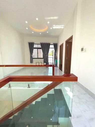 Hình ảnh Cần vốn bán gấp nhà  Nguyễn Khoái, Q4 56m2/60TR gần chợ Xóm Chiếu