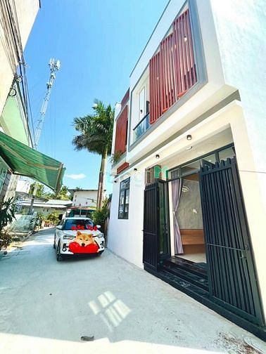 Hình ảnh Cần vốn bán gấp nhà  Nguyễn Khoái, Q4 56m2/60TR gần chợ Xóm Chiếu