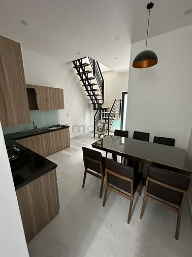 Hình ảnh Gấp bán nhà Lạc Long Quân- 74M2 - GIÁ 7.8 TỶ.