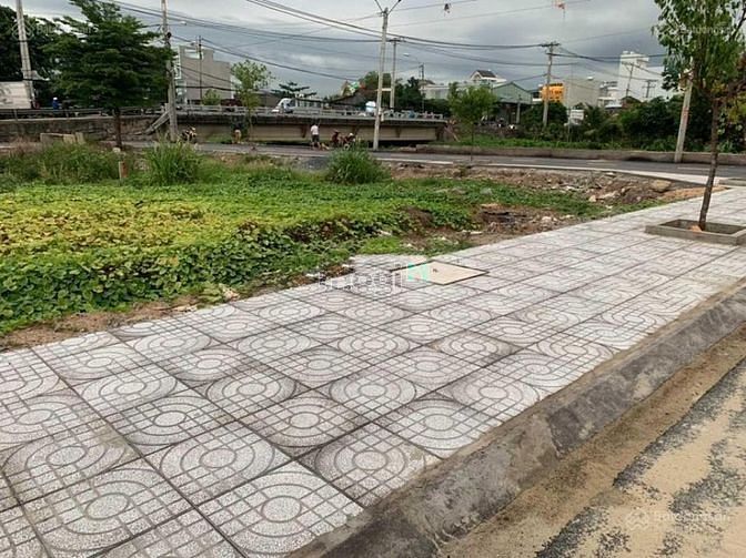 Hình ảnh Chính chủ bán đất đường Kênh Nước Đen, Bình Hưng Hòa A, Bình Tân.2ty3