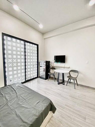 Hình ảnh Quá Xịn - Căn Studio Cửa Sổ Full Nội Thất Cao Cấp Tại Trần Quang Diệu