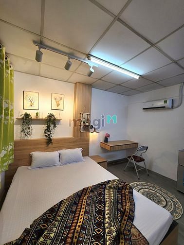 Hình ảnh View Đẹp - Căn Penthouse Full Nội Thất Có Ban Công Riêng Tại Đặng Dung