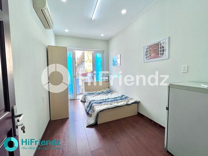 Hình ảnh Phòng có ban công tách bếp cực HOT tại CMT8 Tân Bình