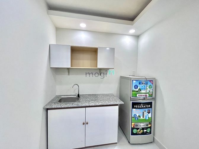 Hình ảnh Phòng có ban công tách bếp cực HOT tại CMT8 Tân Bình